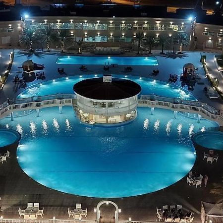 Al Salam Grand Hotel Al Buraimi Ngoại thất bức ảnh