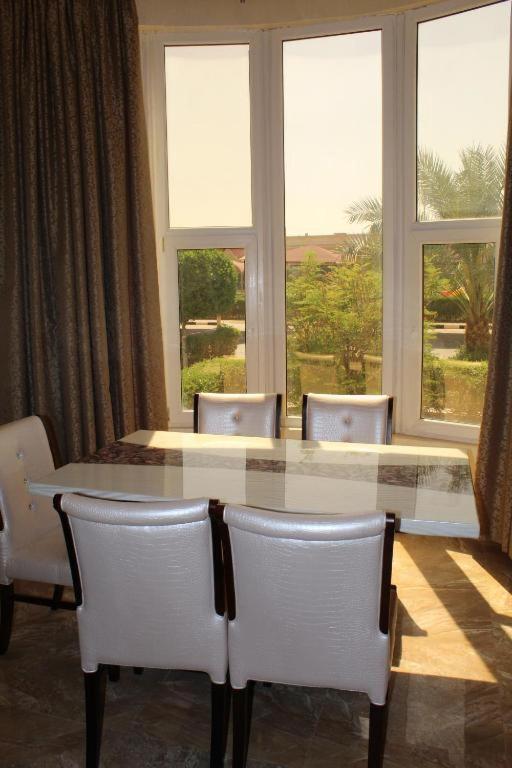 Al Salam Grand Hotel Al Buraimi Ngoại thất bức ảnh