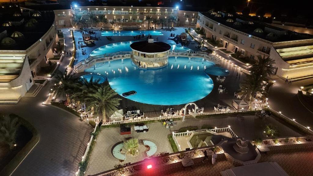 Al Salam Grand Hotel Al Buraimi Ngoại thất bức ảnh